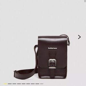 Dr. Martens VERTICAL CROSSBODY Kiev & Smooth Leather Bag BROWN
